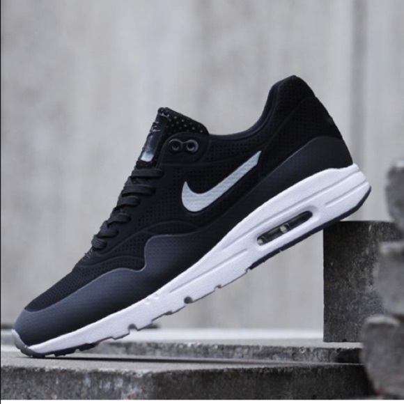 NIKE Women’s AIR MAX 1 ULTRA MOIRE "BLACK SHADOW" size 8.5 - Picture 1 of 10